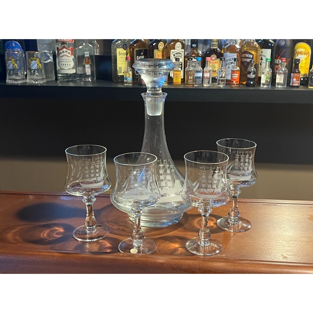 Vintage Leonard Crystal Romania Wine Glasses and‎ Decanter. Queen's Award